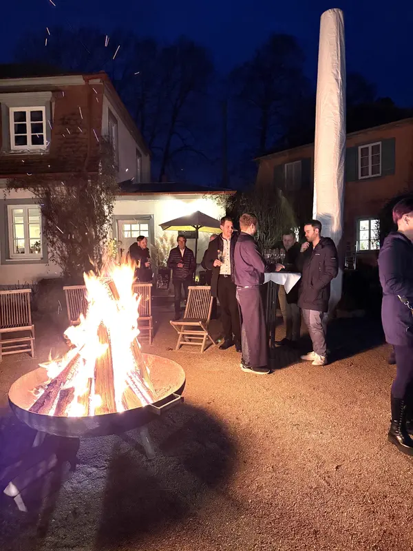 Unsere Weihnachtsfeier. Jahresrückblick. Wertschätzung. Dank.